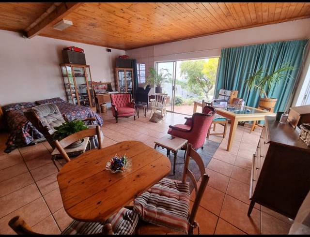 4 BEDROOM HOUSE FOR SALE IN ALBERTON NORTH